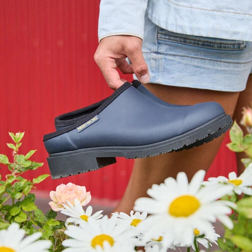 Billie Clog