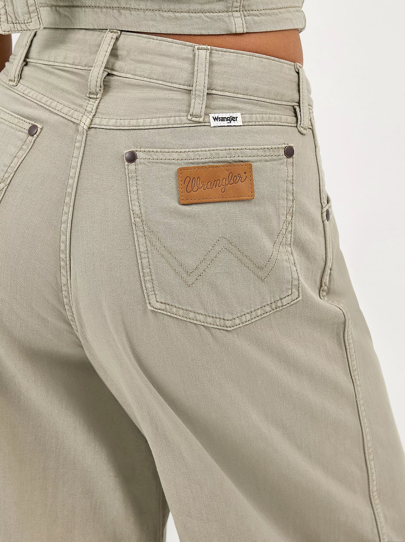 Pleated Trouser in Tea