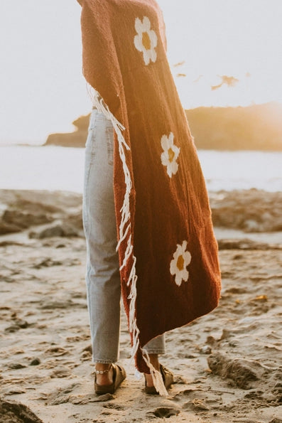 Lazy Daisy Handwoven Throw Blanket
