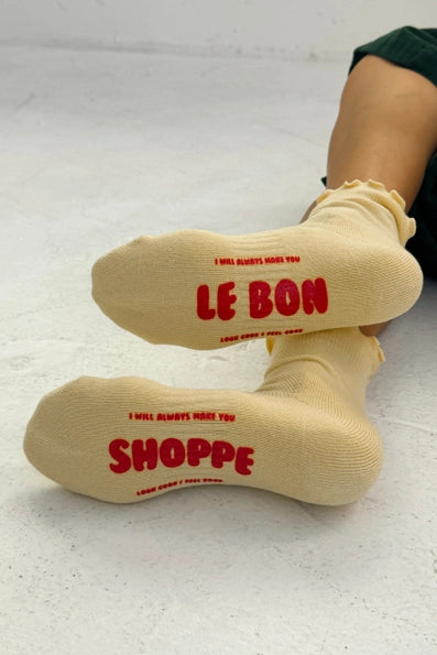 Ruffled Hugger Crew Socks in Banana Cream/Red