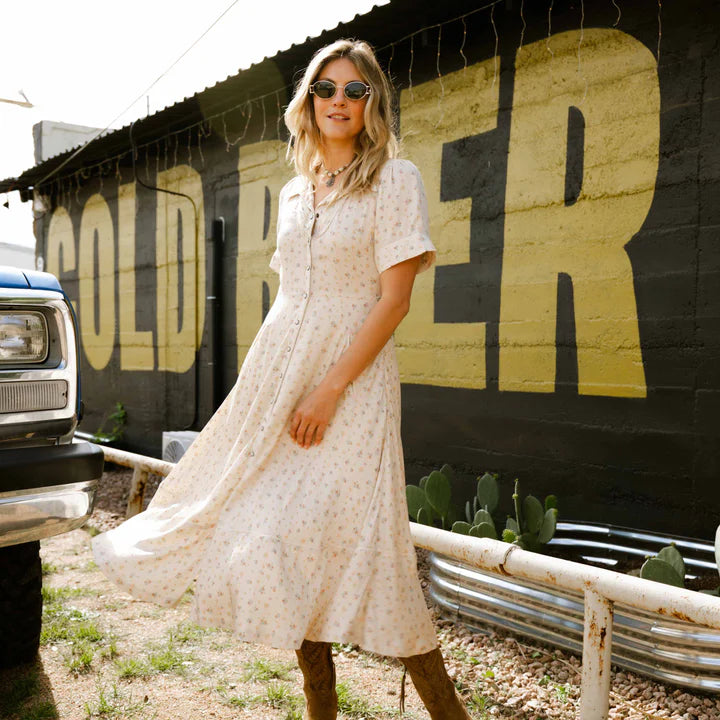 La Dahlia Dress in Dustbloom Antique White