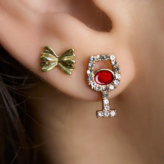Vino E Pasta Studs